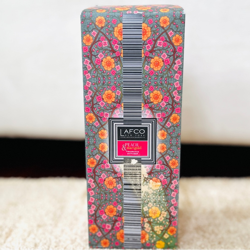 Lafco New York luxury scented diffuser, peach and marigold